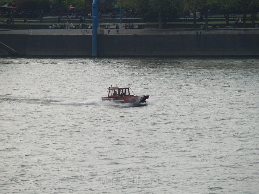 Uebungsfahrt Loeschboot und Ursula P12.JPG